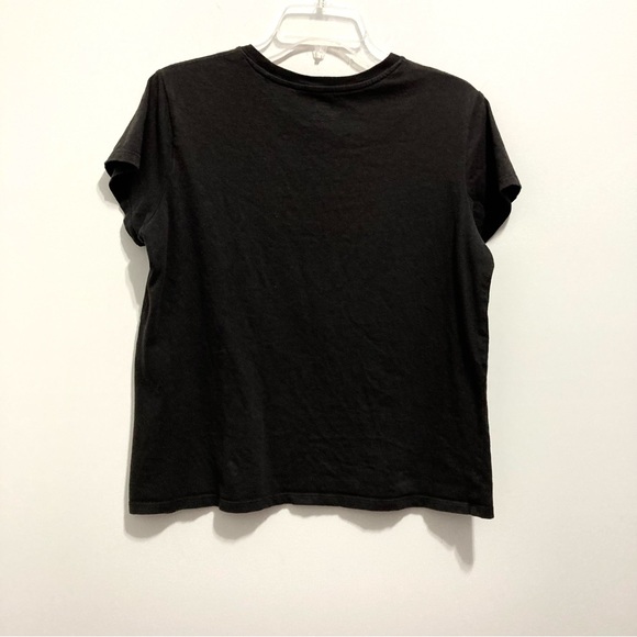 Levi's Women’s Black Floral Design Tee - Picture 5 of 8